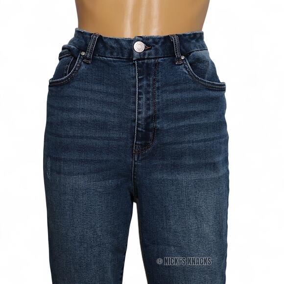 Refuge High Rise Skinny Jeans Frayed Hem Stretch Blue Denim Curvy Size 9 - Picture 3 of 9